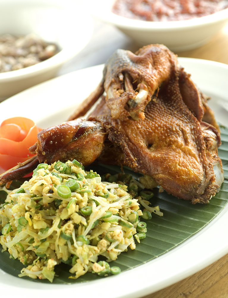 bebek-goreng-komaneka